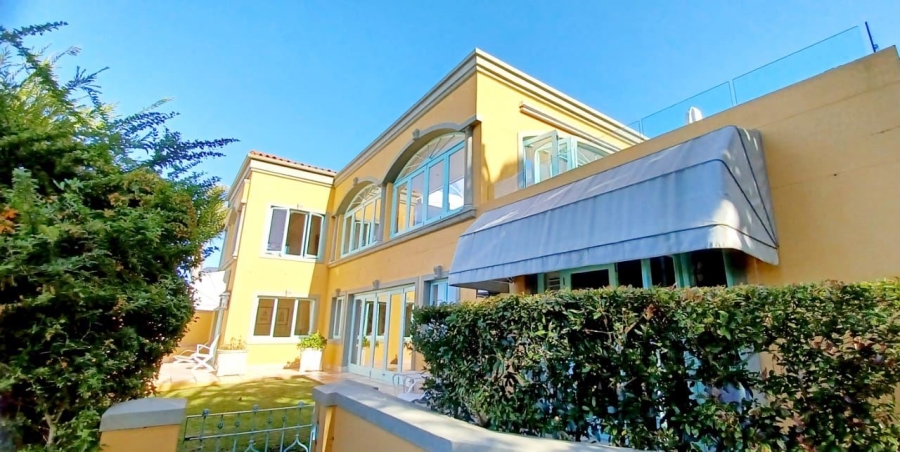 To Let 5 Bedroom Property for Rent in Lower Robberg Western Cape